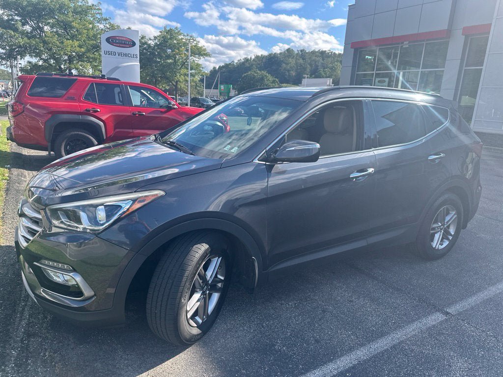 Used 2017 Hyundai Santa Fe Sport AWD/4WD image 1