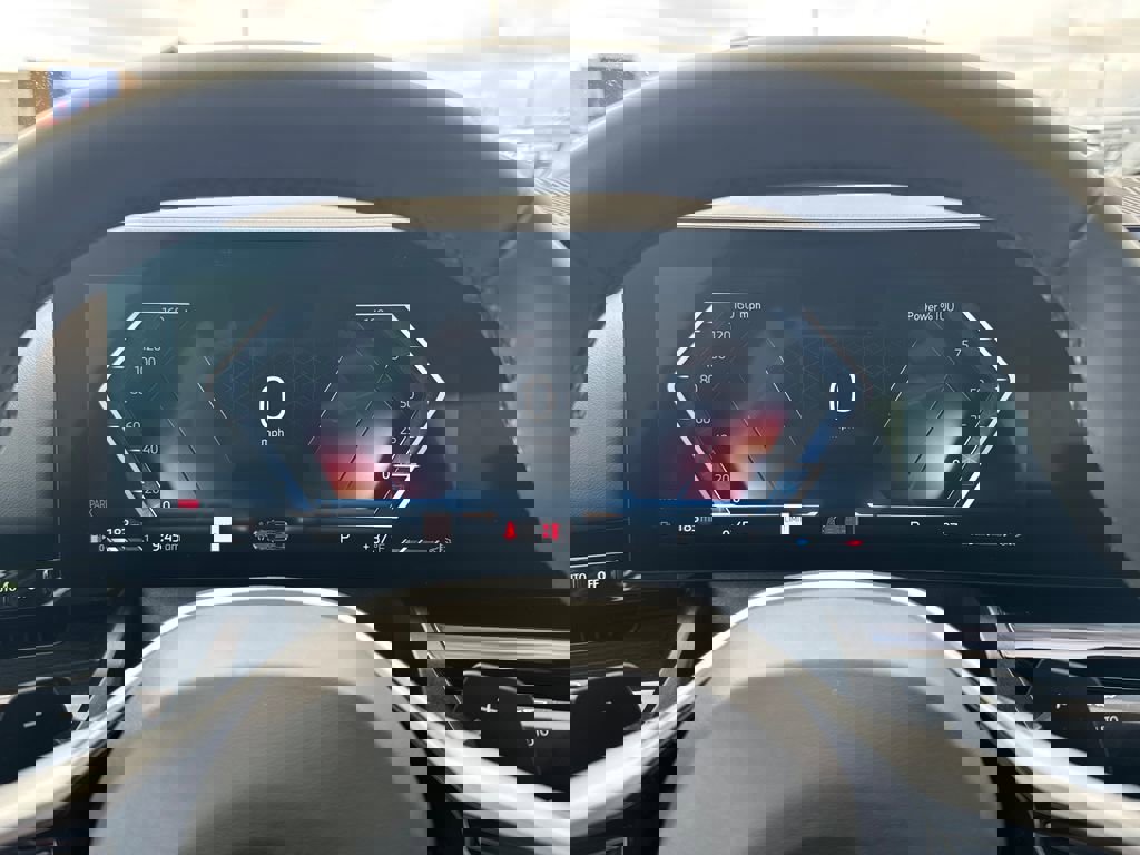 Used 2026 BMW 530i xDrive image 25