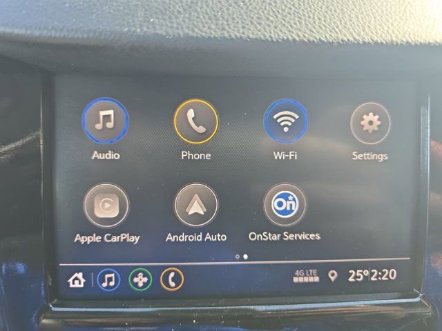 Used 2021 Chevrolet Trax LT w/ LT Convenience Package image 27