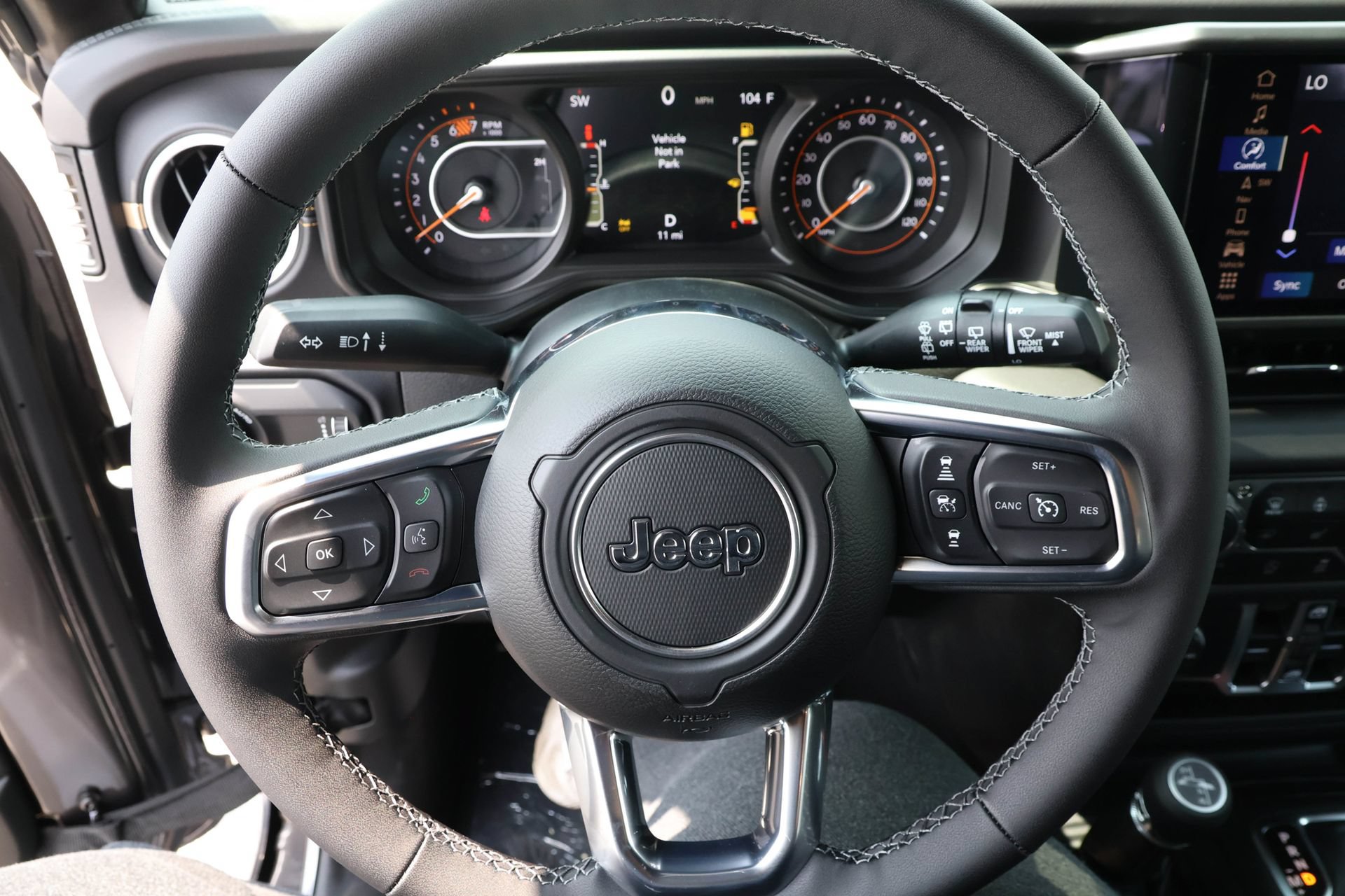New 2026 Jeep Wrangler Unlimited Sahara AWD/4WD image 28
