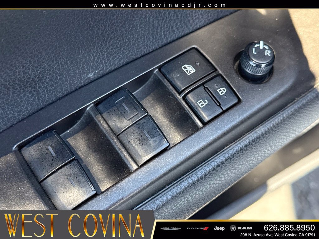 Used 2024 Toyota Camry LE w/ Convenience Package FWD image 14