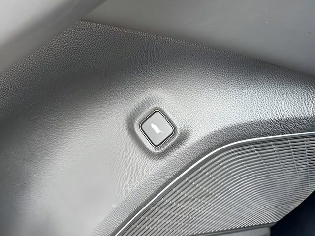 Used 2023 Acura MDX FWD w/ Technology Package image 41