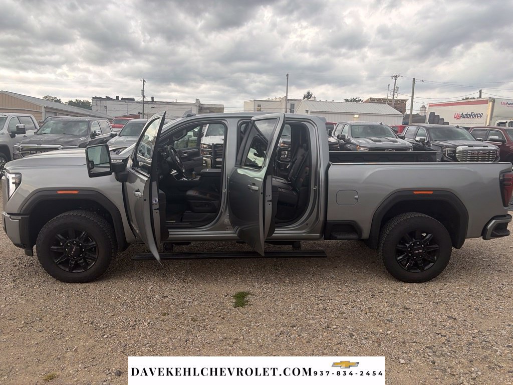 Used 2026 GMC Sierra 2500 AT4 w/ AT4 Premium Plus Package AWD/4WD image 26