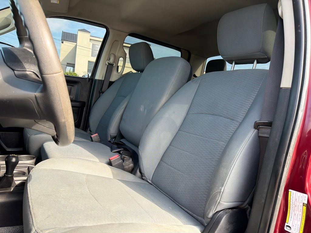 Used 2018 RAM 3500 Tradesman w/ Chrome Appearance Group AWD/4WD image 28