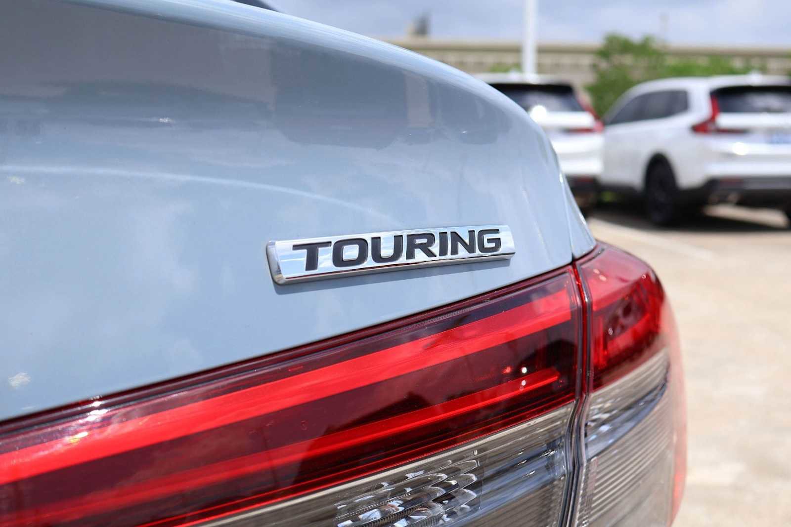 Used 2022 Honda Civic Touring image 7