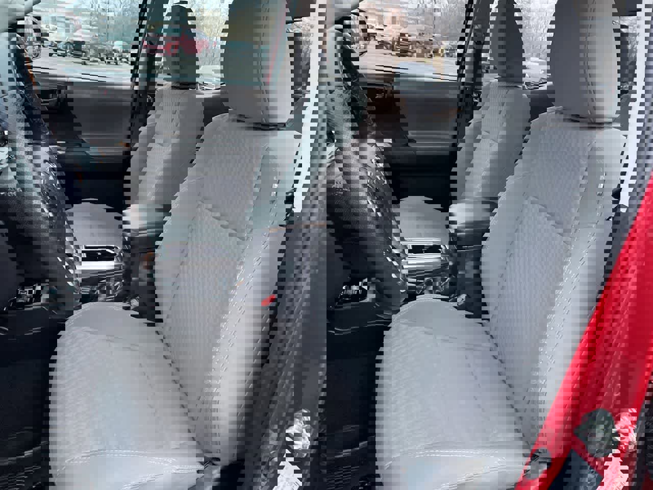 Used 2020 Toyota Tacoma SR5 image 12