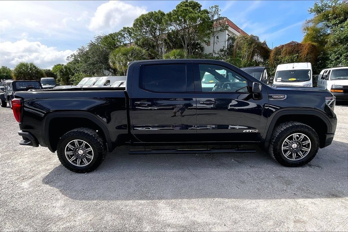 Used 2024 GMC Sierra 1500 AT4 AWD/4WD image 30