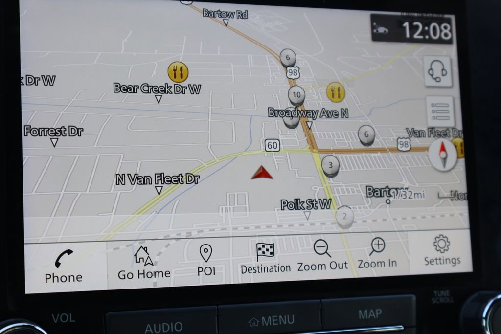 Used 2023 Nissan Titan Platinum Reserve w/ Moonroof Package image 15