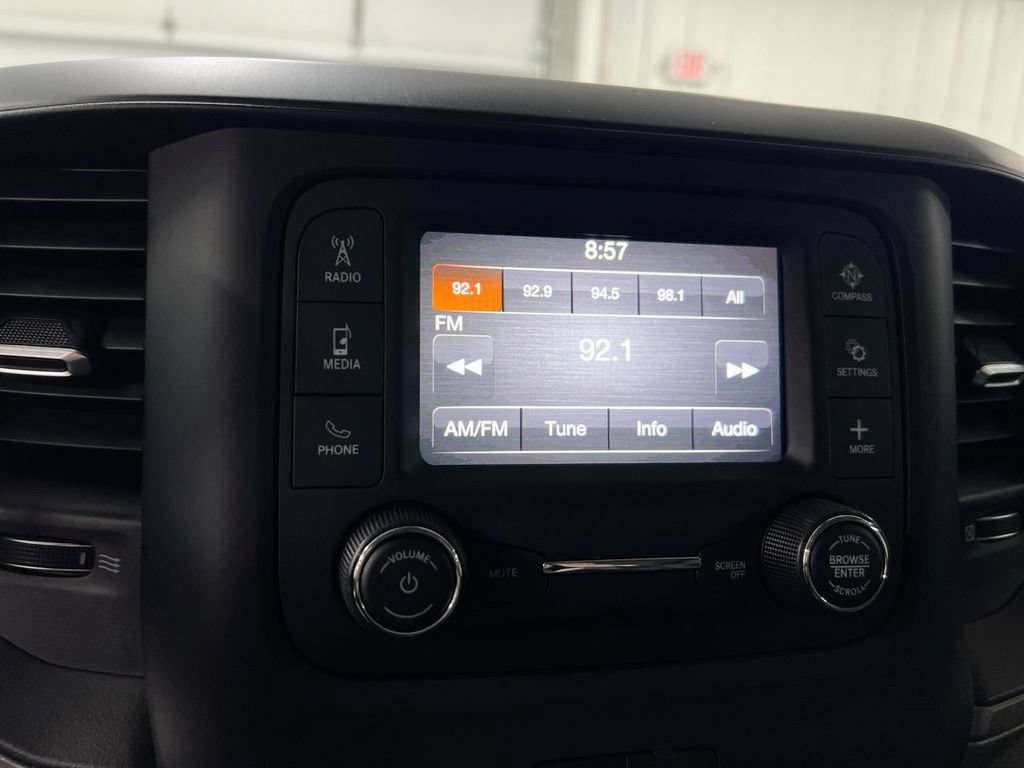 Used 2020 RAM 3500 Tradesman w/ Chrome Appearance Group AWD/4WD image 14