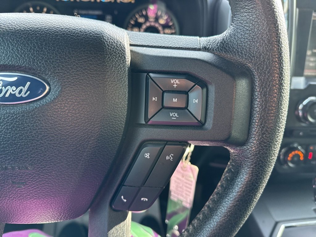 Used 2015 Ford F150 XLT w/ Equipment Group 302A Luxury image 30