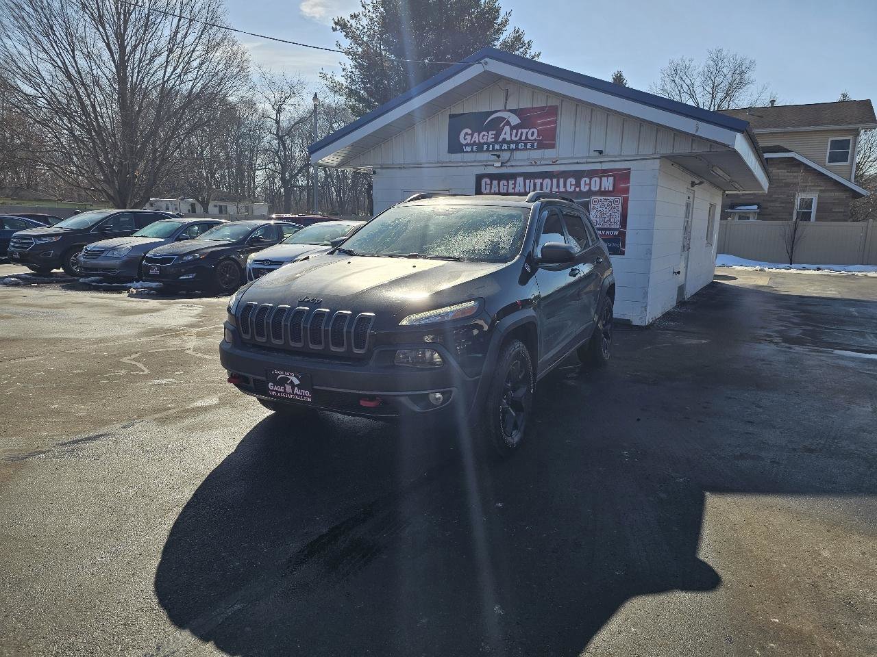 Used 2016 Jeep Cherokee Trailhawk w/ Comfort/Convenience Group image 4