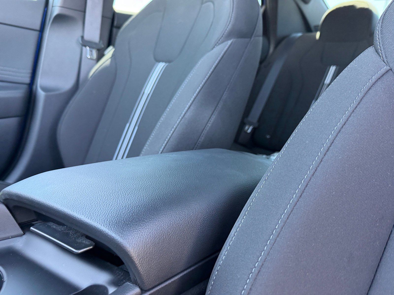 Certified 2025 Hyundai Elantra Sport FWD image 15