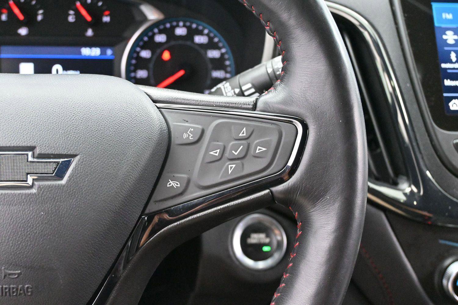 Used 2022 Chevrolet Equinox RS w/ Infotainment Package AWD/4WD image 16