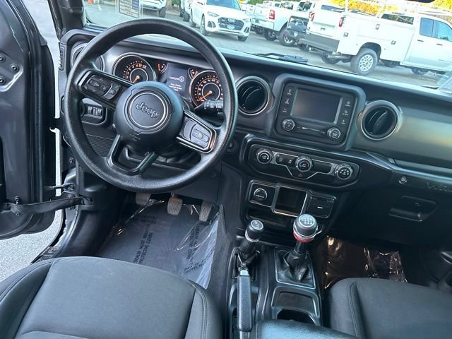 Used 2021 Jeep Wrangler Unlimited Sport AWD/4WD image 18