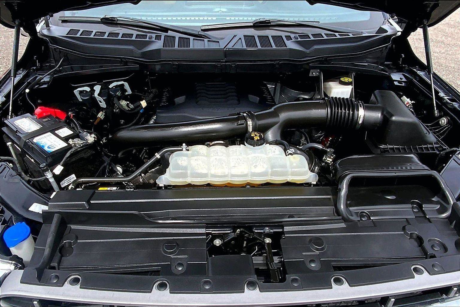 Used 2022 Ford F150 Lariat w/ Equipment Group 502A High image 10