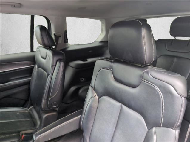 Used 2021 Jeep Grand Cherokee L Limited RWD image 19