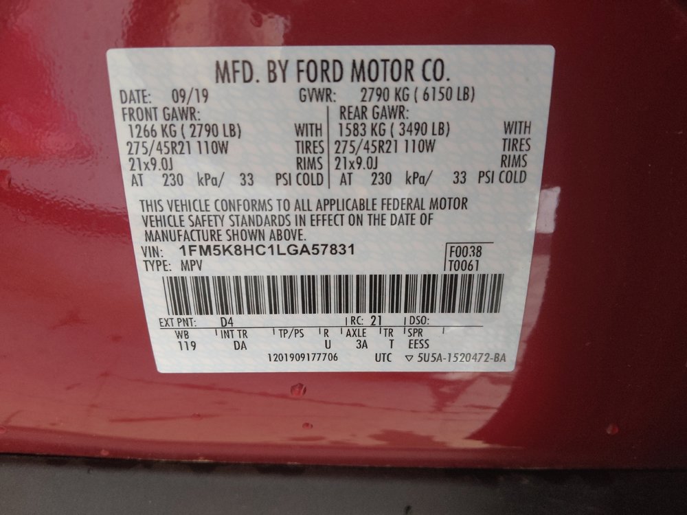 Used 2020 Ford Explorer Platinum w/ Premium Technology Package AWD/4WD image 33