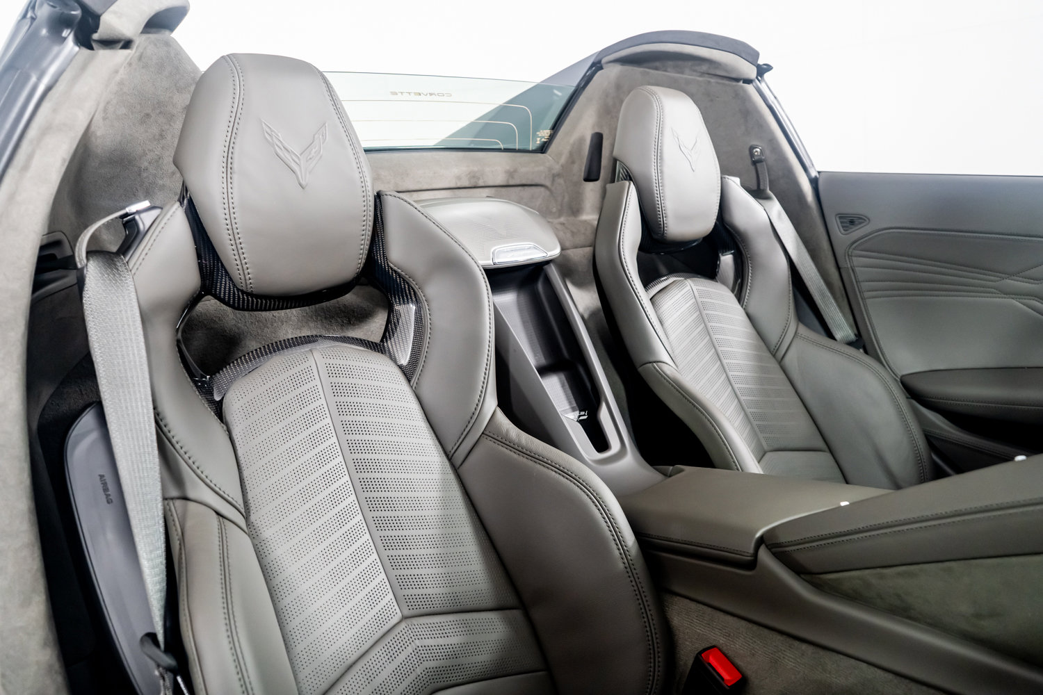 Used 2025 Chevrolet Corvette Z06 image 32