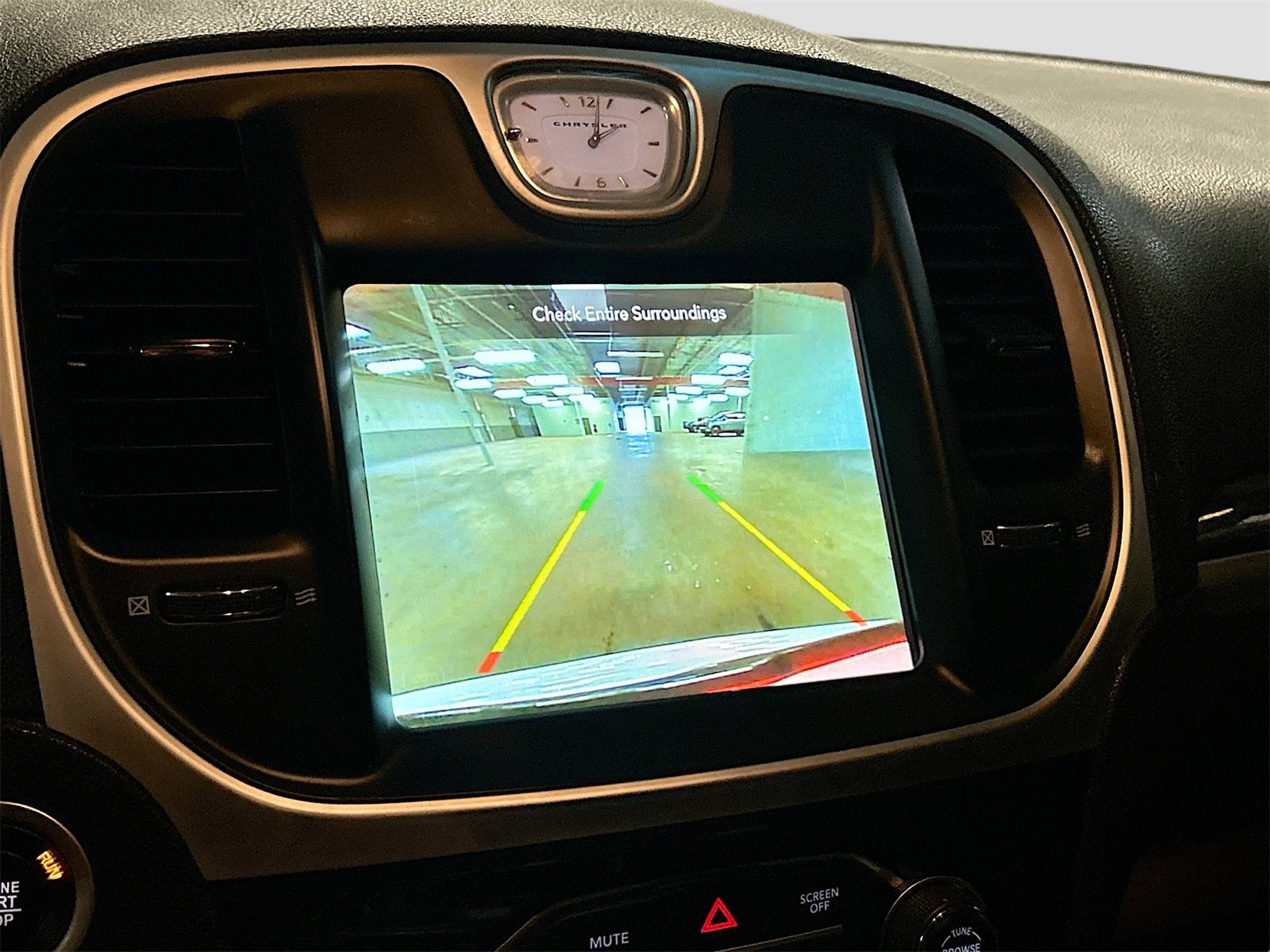 Used 2022 Chrysler 300 Touring w/ Sport Appearance Package image 13