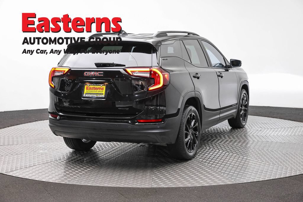 Used 2023 GMC Terrain SLE w/ Driver Convenience Package AWD/4WD image 5