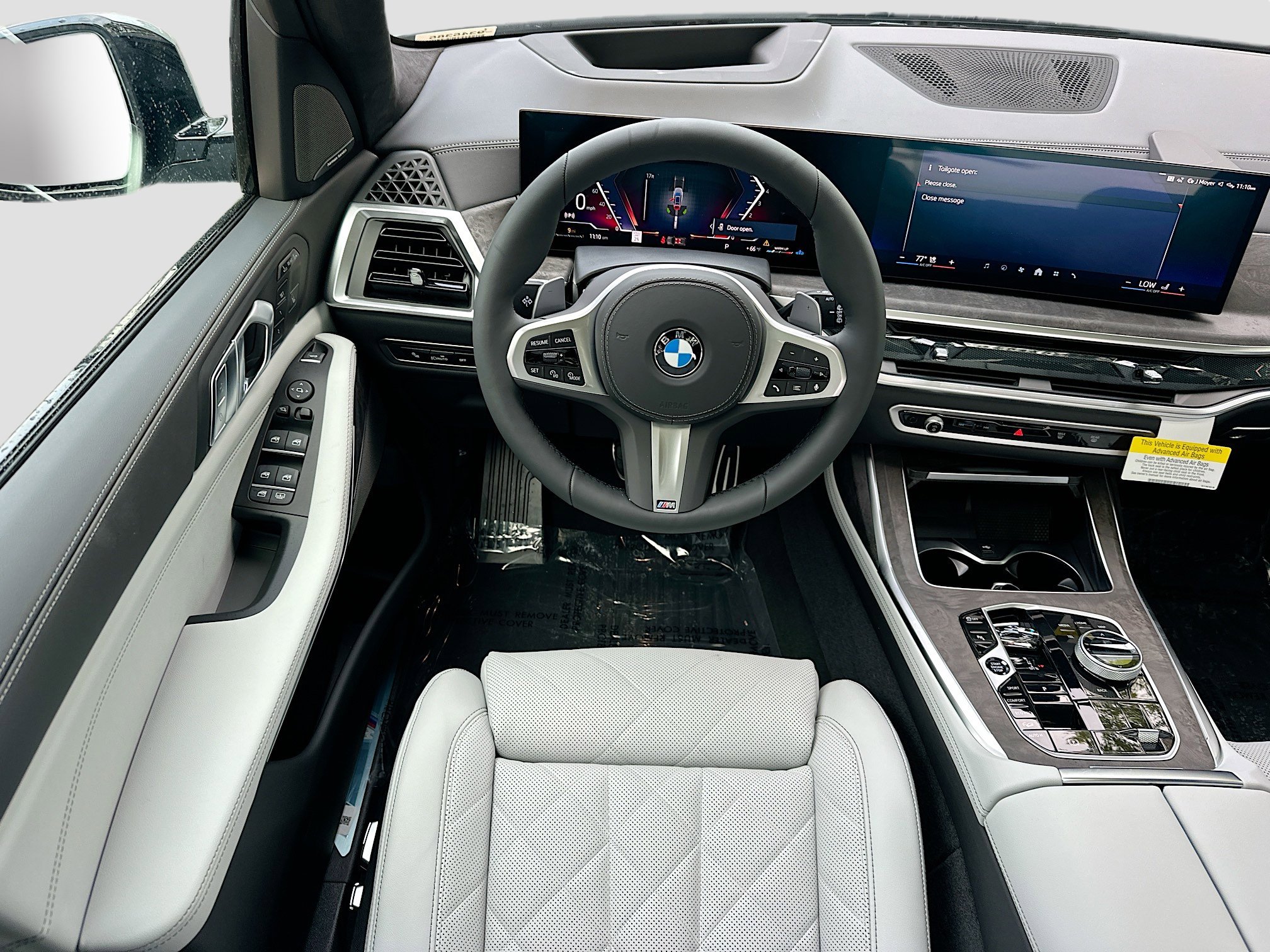 New 2026 BMW X7 xDrive40i w/ M Sport Package image 17