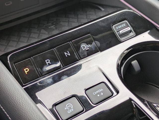 Used 2025 Nissan Murano SL AWD/4WD image 22