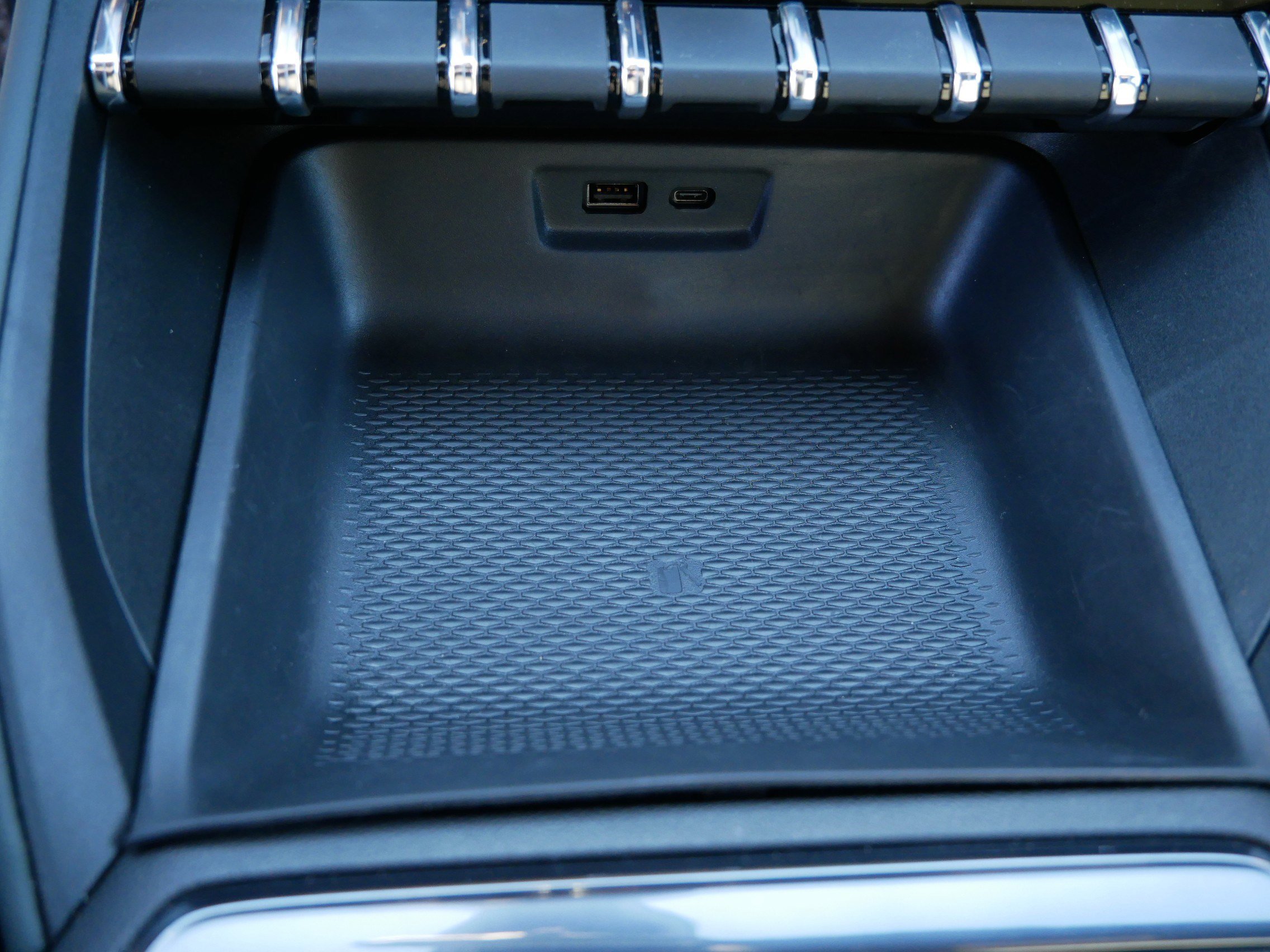 New 2026 GMC Terrain AT4 w/ Convenience Package III image 23