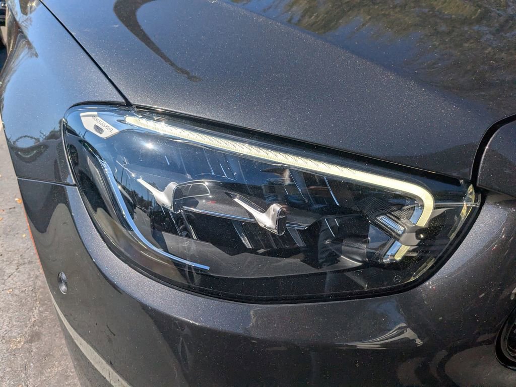 Certified 2022 Mercedes-Benz E 450 4MATIC Sedan image 20