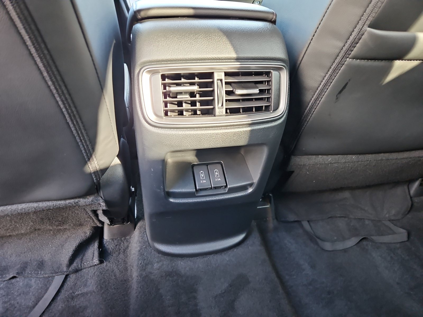 Used 2022 Honda CR-V Touring image 13