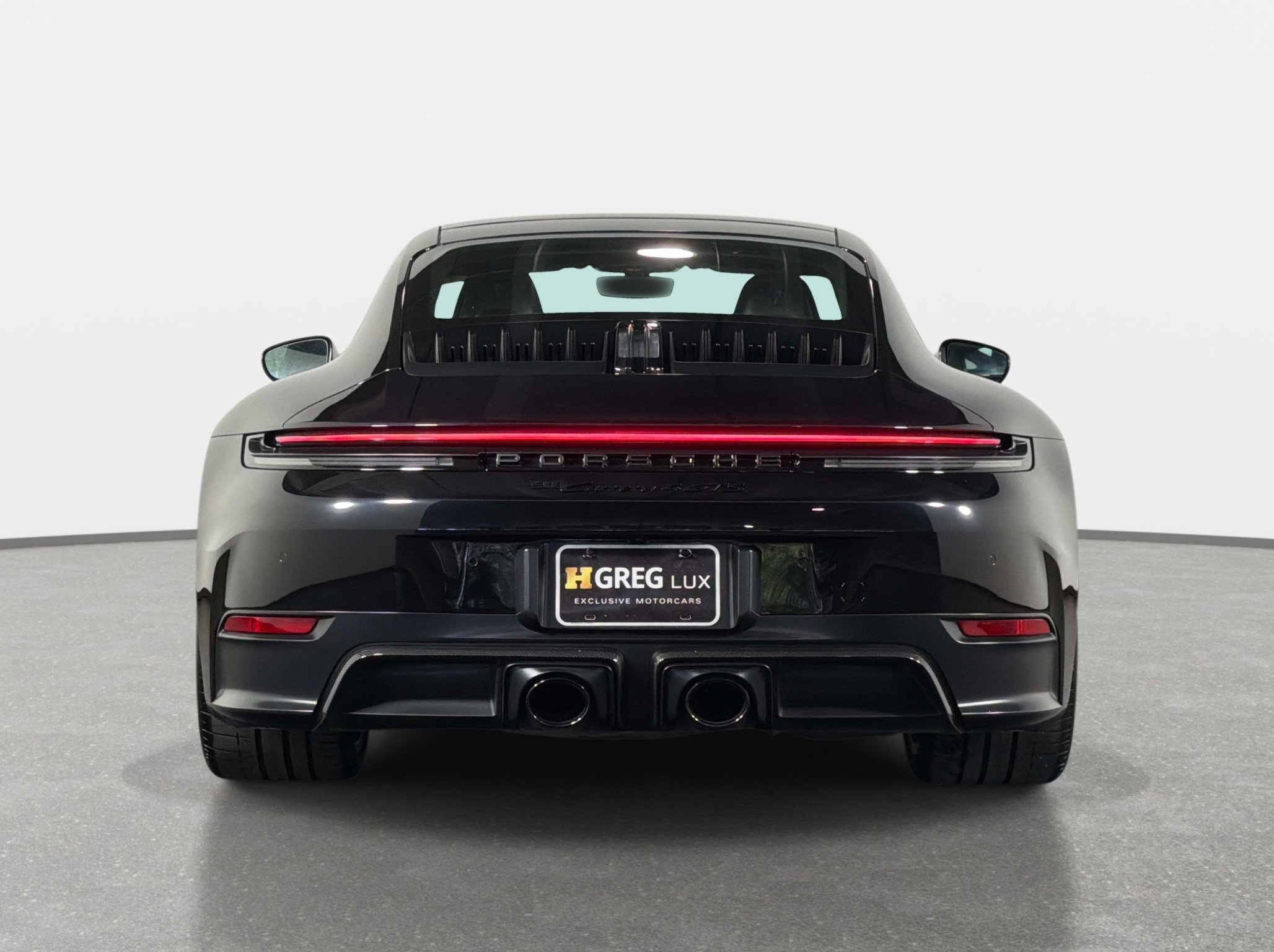 Used 2026 Porsche 911 Carrera 4 GTS AWD/4WD image 7