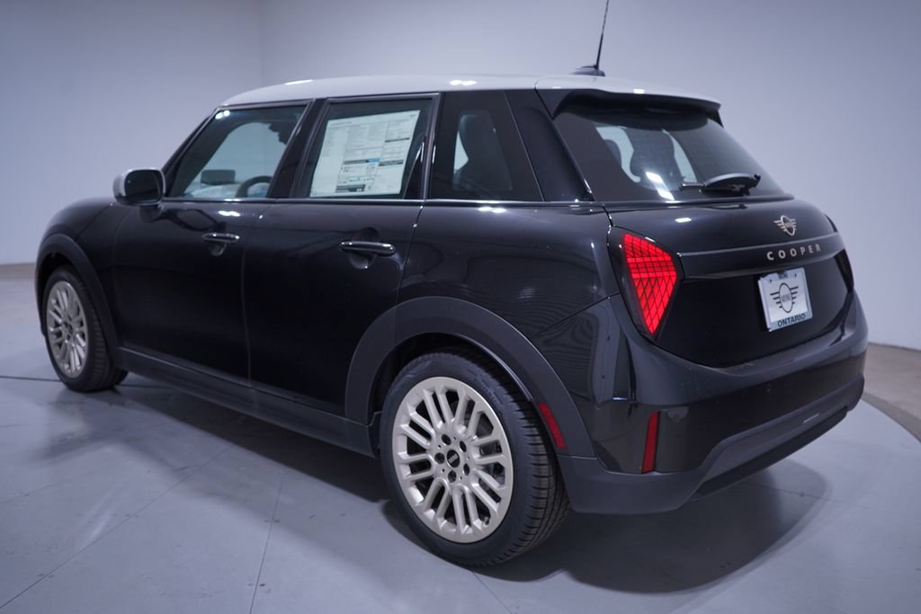 New 2026 MINI Cooper 4-Door Hardtop FWD image 3