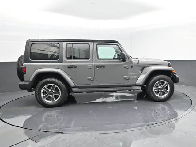 Used 2019 Jeep Wrangler Unlimited Sahara w/ Dual Top Group AWD/4WD image 4