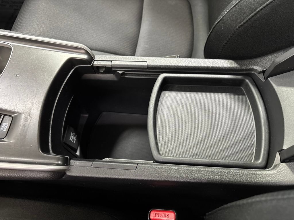 Used 2018 Honda Accord LX image 24