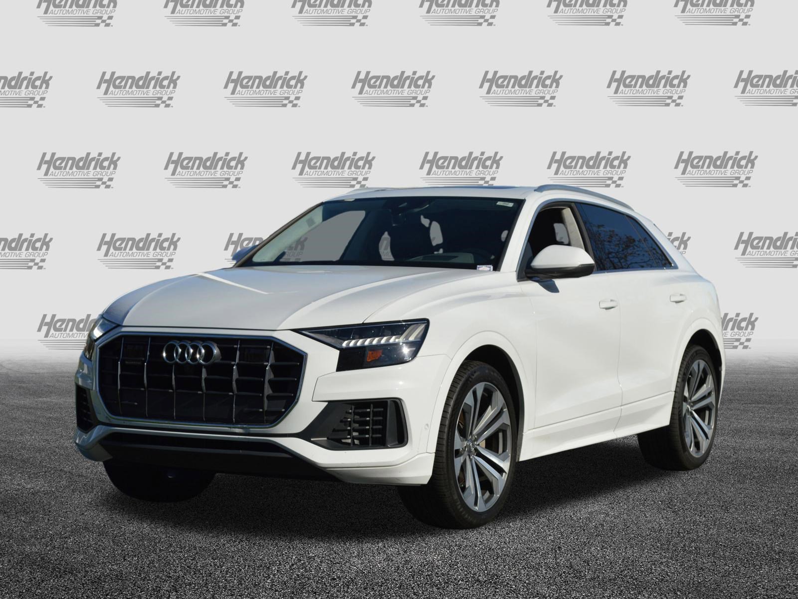 Used 2019 Audi Q8 Prestige w/ Luxury Package image 7