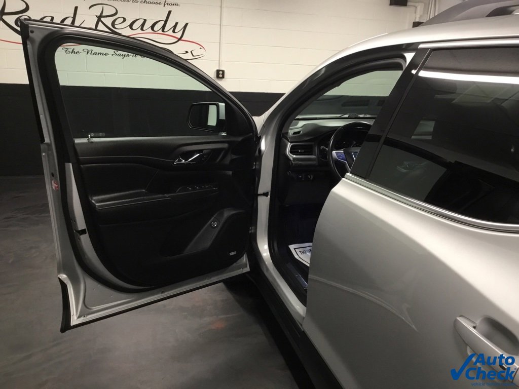 Used 2019 GMC Acadia SLT image 21