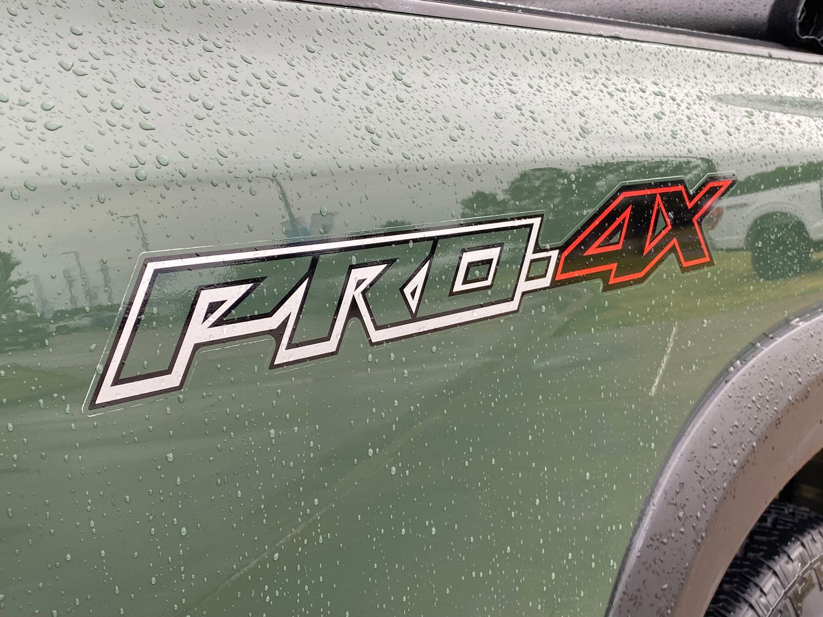 Used 2023 Nissan Frontier PRO-4X w/ Pro-4X Premium Package image 9