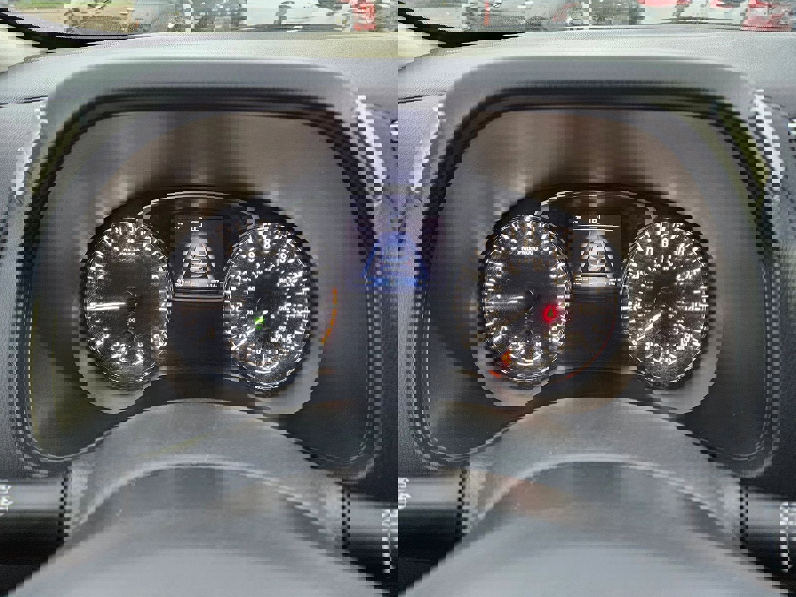 Used 2020 Nissan Pathfinder S image 20