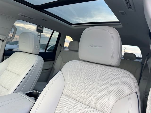 New 2025 Buick Enclave Avenir w/ Super Cruise Package image 27
