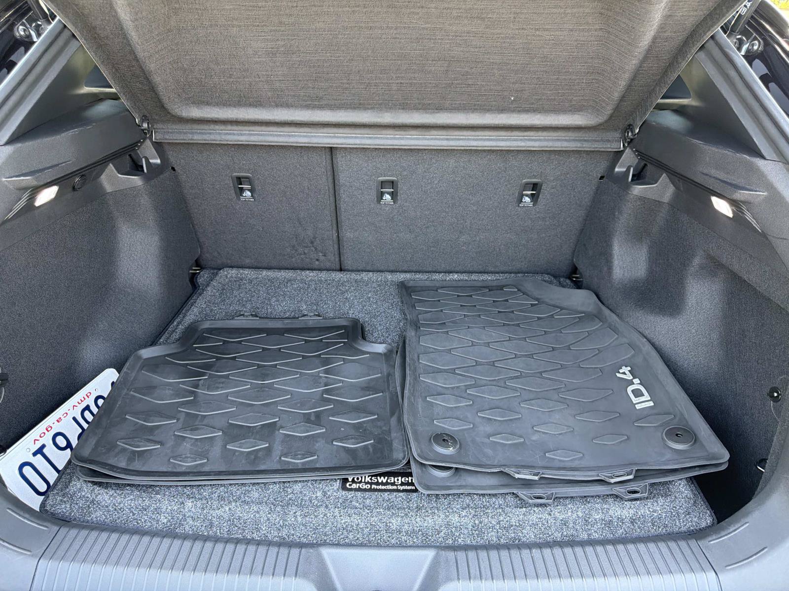Certified 2023 Volkswagen ID.4 Pro AWD/4WD image 6