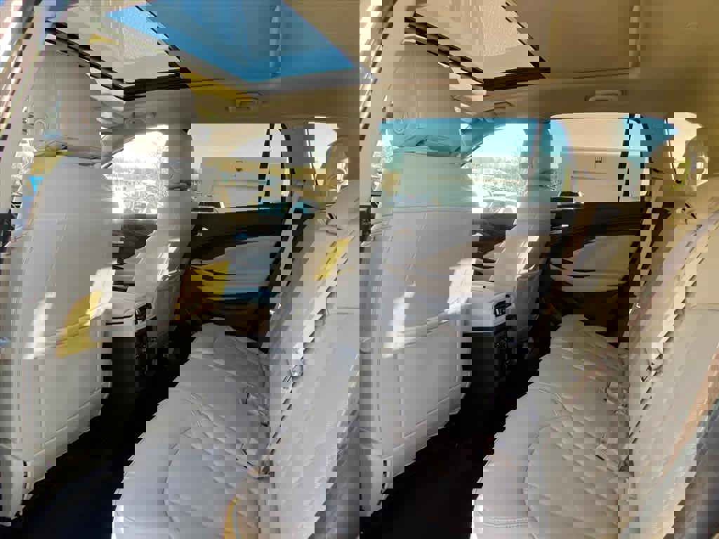 Used 2017 Buick Envision Essence image 21