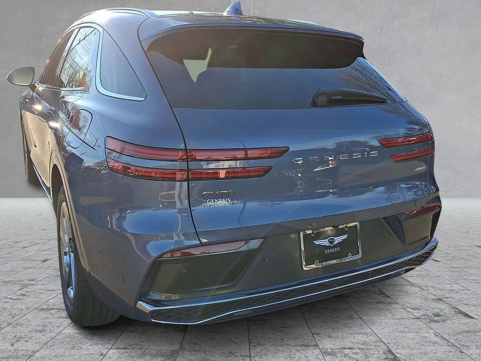 Used 2026 Genesis GV70 2.5T Advanced image 8