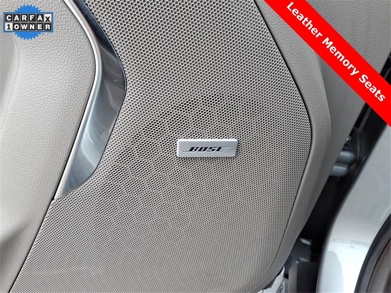 Used 2024 Chevrolet Tahoe LT image 26