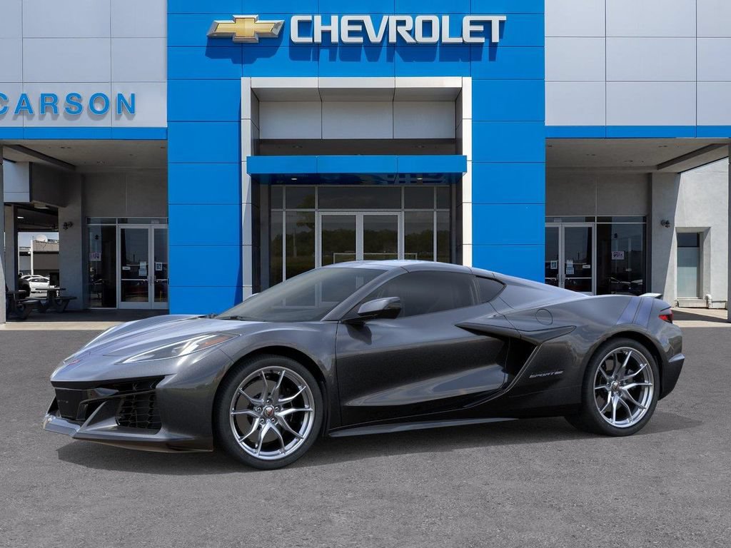 New 2027 Chevrolet Corvette Grand Sport w/ Z52 Sport Performance Package RWD image 2