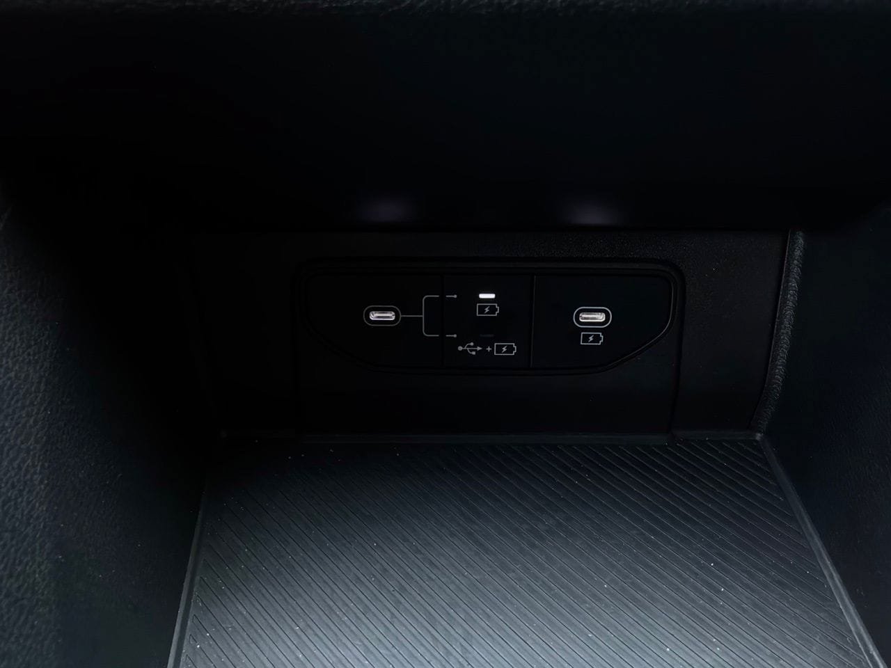 Used 2026 Kia Sportage LX FWD image 24