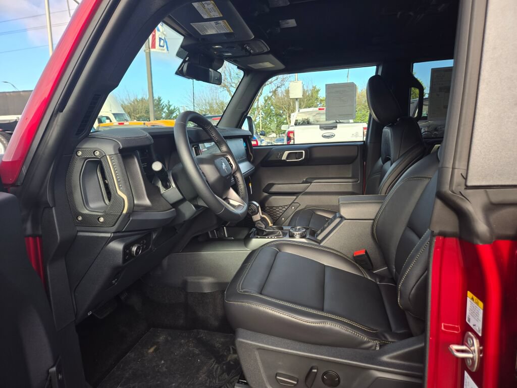New 2025 Ford Bronco Badlands AWD/4WD image 12