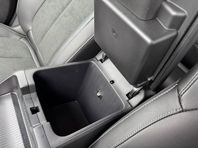 New 2025 Jeep Grand Cherokee Altitude image 56