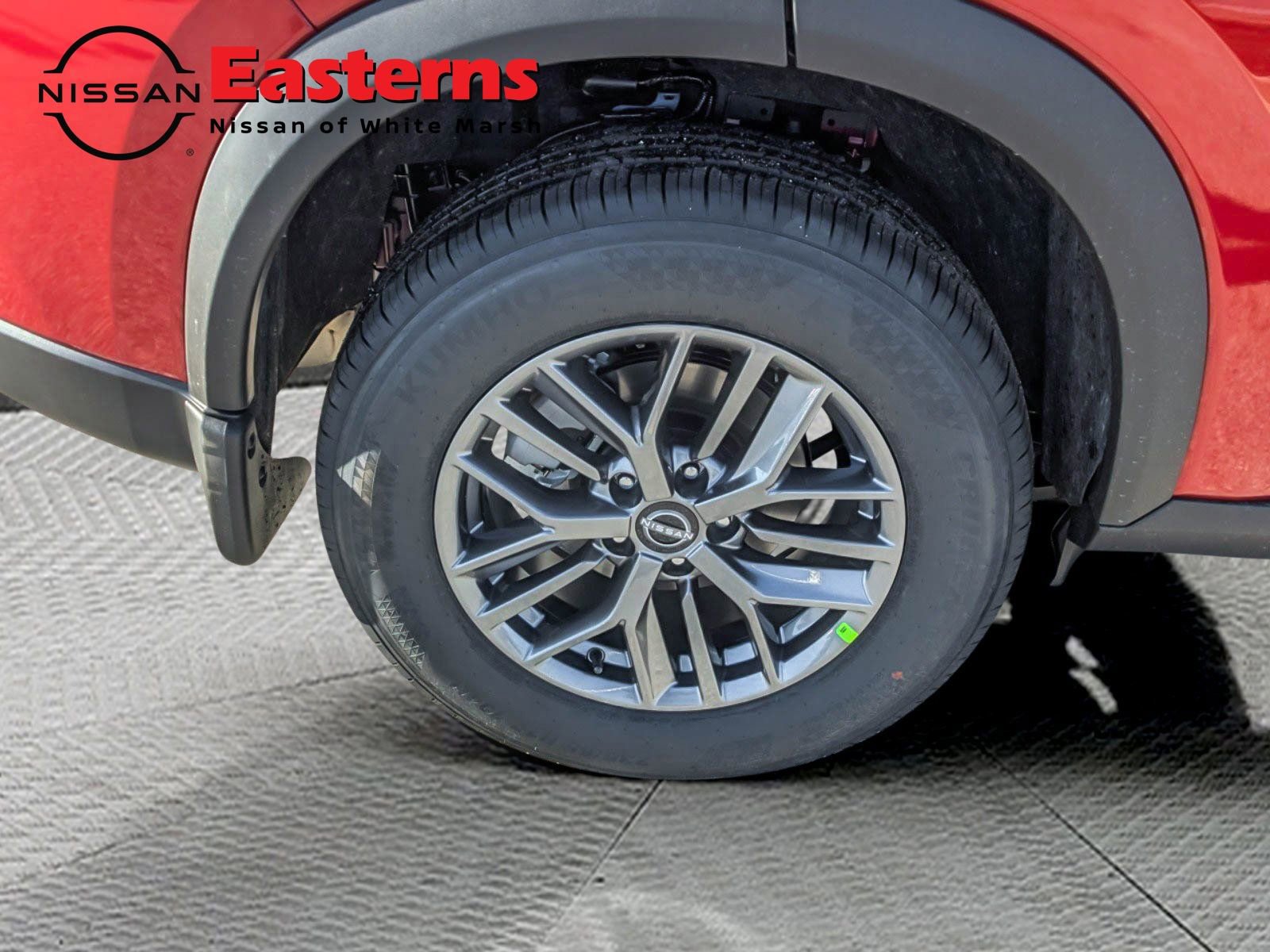 New 2025 Nissan Rogue S image 13