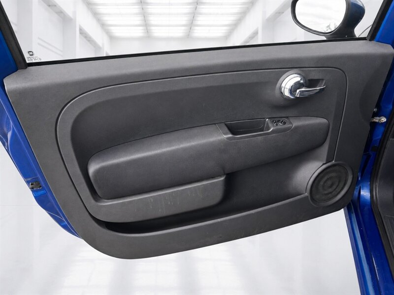 Used 2012 FIAT 500 Pop FWD image 23