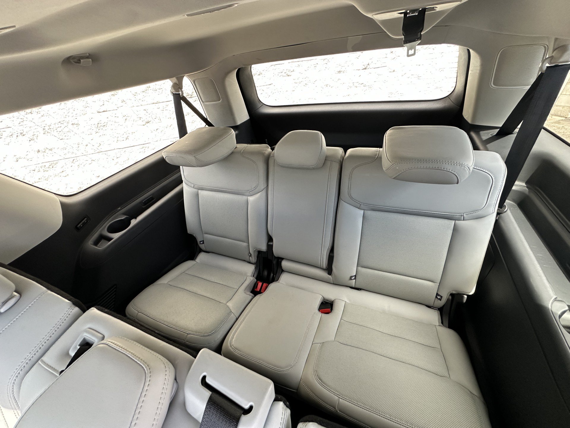 Used 2025 Ford Expedition Max Platinum AWD/4WD image 11