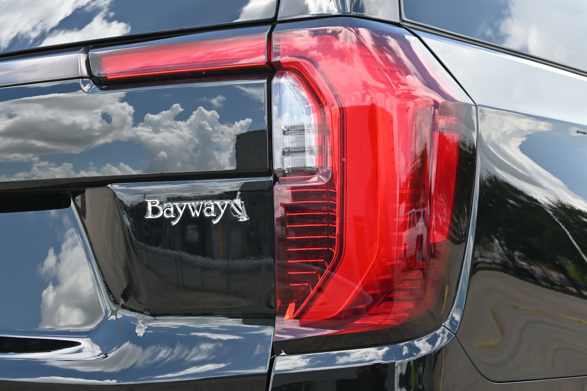 Used 2026 GMC Yukon XL AT4 Ultimate AWD/4WD image 23
